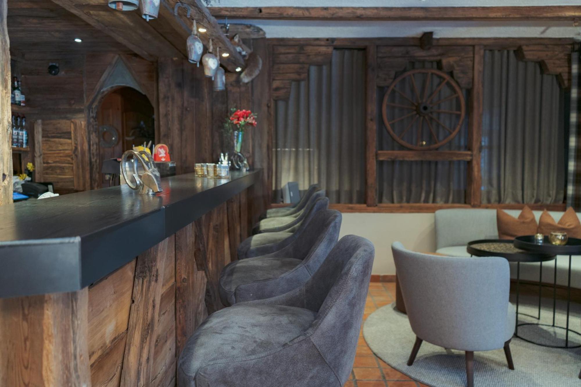 Jaegerhof Serviced Apartements Zermatt Exteriér fotografie