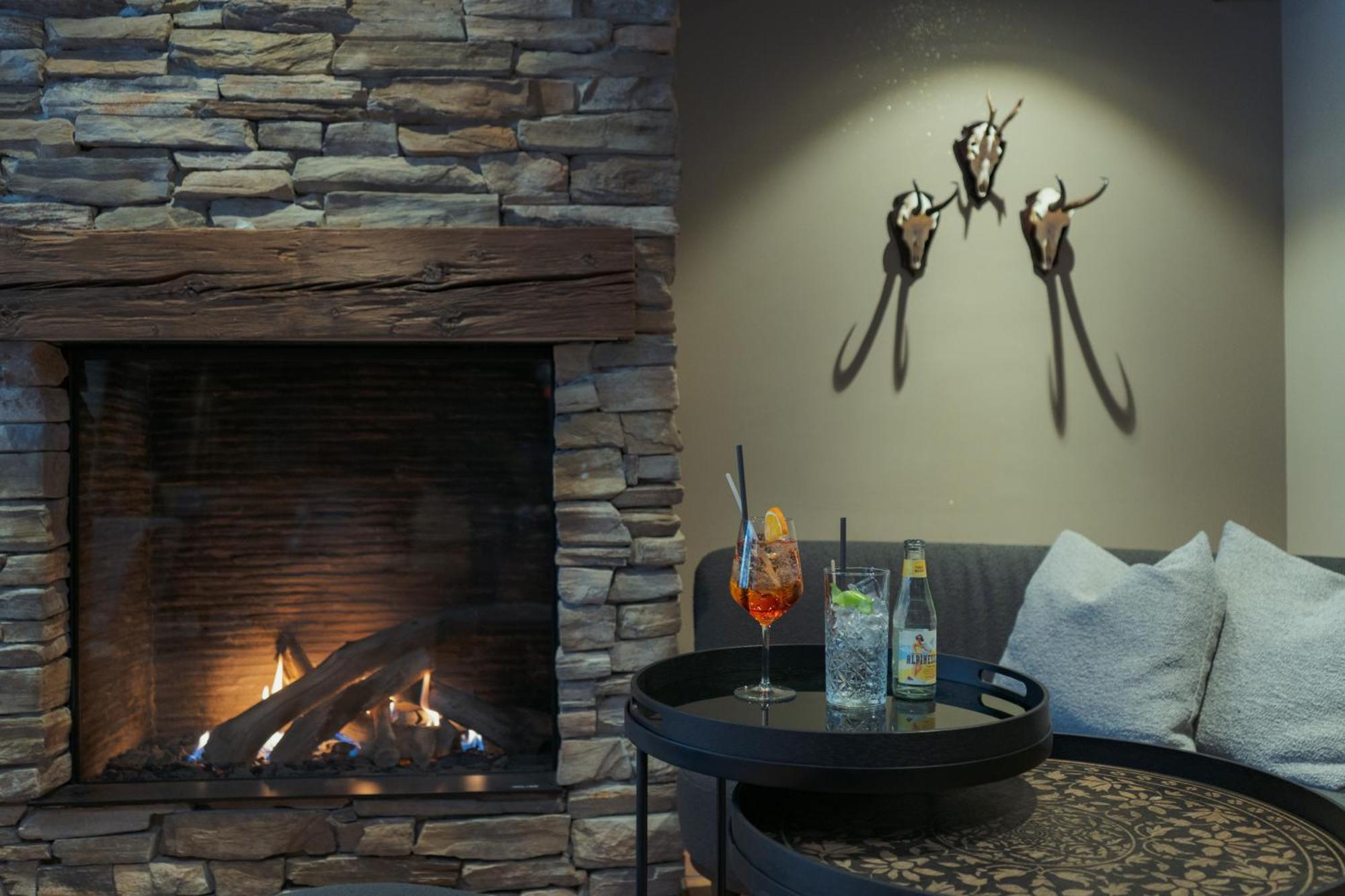 Jaegerhof Serviced Apartements Zermatt Exteriér fotografie