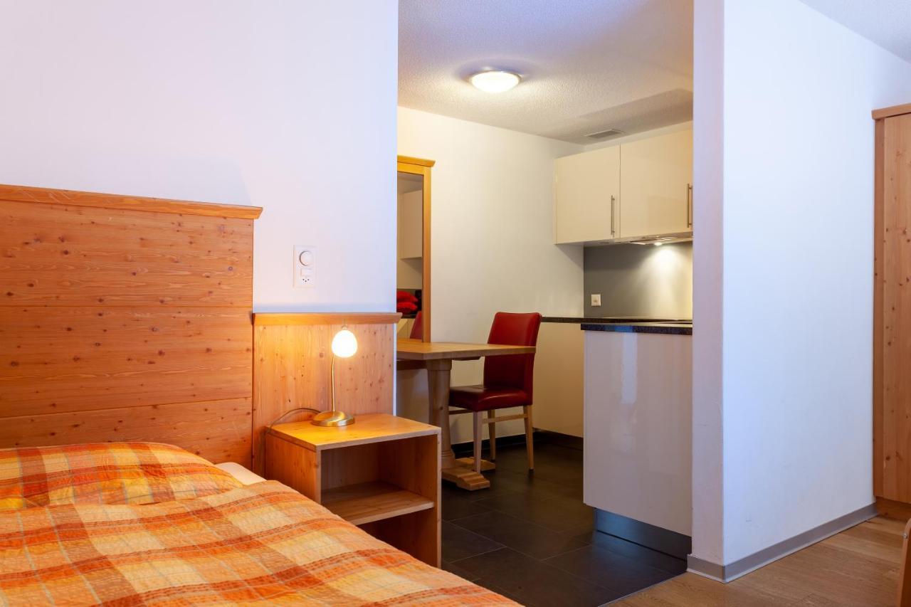 Jaegerhof Serviced Apartements Zermatt Exteriér fotografie